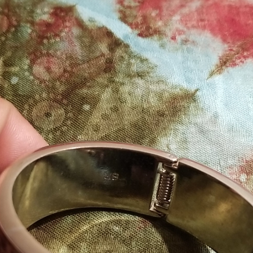 Snakeskin Cuff - Picture 3 of 3